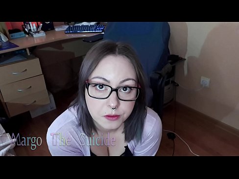 ❤️ Seksi dekle z očali globoko sesa dildo pred kamero ️ Anal video na porno sl.lansexs.xyz ☑